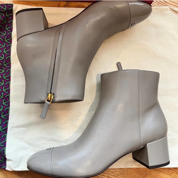 Tory Burch Shelby Booties Sz 6 - Picture 2 of 5
